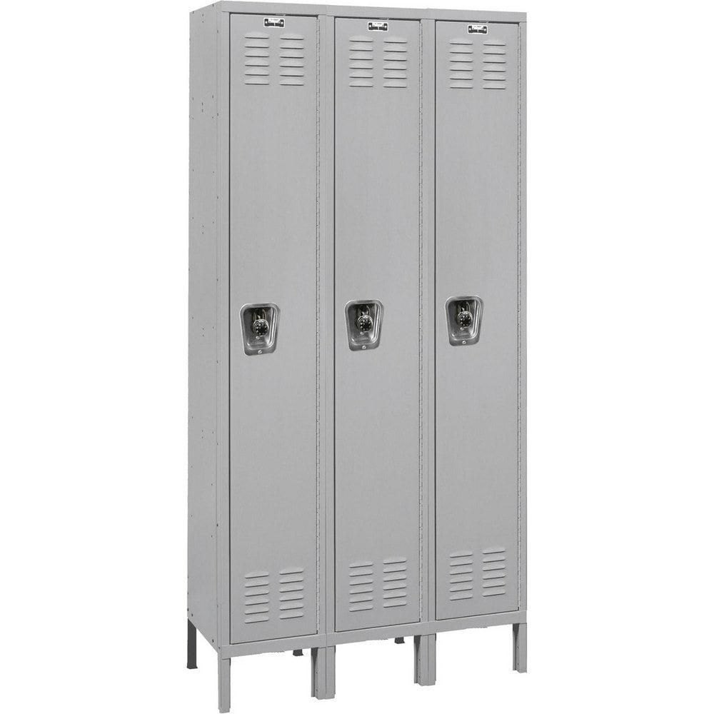 Horizontal Locker: Latch