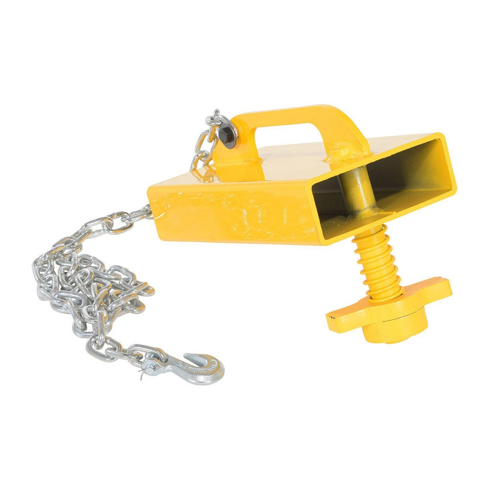 Riser & Ramp Accessories; Type: Tow Bar Pocket; Includes: One (1) Tow Bar Pocket With 56" Long Chain With Hook; Overall Length (Decimal Inch): 15.0000