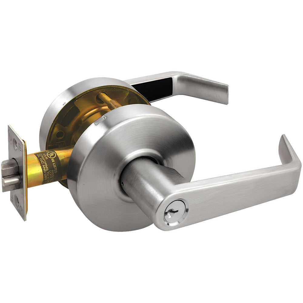 Lever Locksets; Lockset Type: Entrance; Key Type: Keyed Different; Back Set: 2-3/4; Cylinder Type: Conventional; Material: Metal; Door Thickness: 1-3/8 to 1/3-4; Finish: Satin Brass