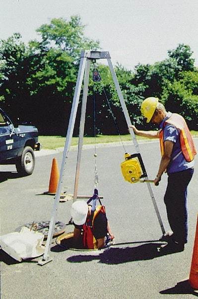 Gemtor - Confined Space Entry & Retrieval Systems Hoist Type: Tripod Hoist Base: Portable - Makers Industrial Supply