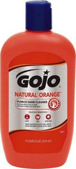 GOJO - 14 oz Squeeze Bottle Liquid Hand Cleaner - General Duty, Orange Scent, W/Pumice - Makers Industrial Supply