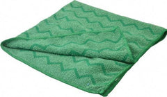 Rubbermaid - Dry Microfiber Wipes - 20" x 20" Sheet Size, Green - Makers Industrial Supply