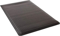 Wearwell - 5 Ft. Long x 3 Ft. Wide x 9/16 Inch Thick, Vinyl Diamond Plate Surface Pattern, Electrically Conductive Antistatic Matting - 1 x 106 to 8 x 106 Ohm Surface to Surface, 5 x 105 to 1 x 107 Ohm Surface to Ground Resistivity, Black - Makers Industrial Supply