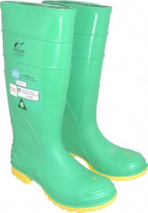 Dunlop Protective Footwear - Men's Size 6 Medium Width Steel Knee Boot - Green, PVC Upper, 16" High, Chemical Resistant, Dielectric, Non-Slip - Makers Industrial Supply