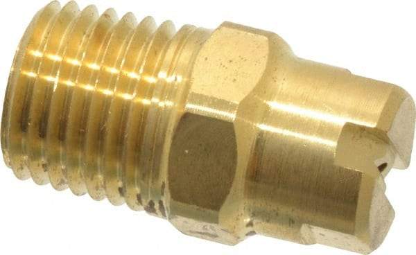 Bete Fog Nozzle - 1/4" Pipe, 30° Spray Angle, Brass, Standard Fan Nozzle - Male Connection, 0.79 Gal per min at 100 psi, 0.057" Orifice Diam - Makers Industrial Supply