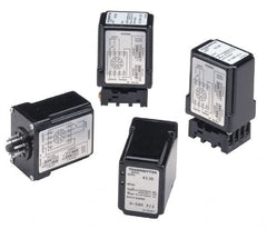 Dwyer - Signal Conditioning Module - Transmitter Control, 12-24 VAC/VDC - Makers Industrial Supply