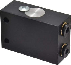 Mead - 0.11 CV Rate & 100 Max psi Binary Air Valve - Alternating Outputs - Makers Industrial Supply