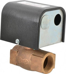 McDonnell & Miller - 150 psi, Brass Housing, General Purpose Flow Switch - 15 Flow Set Point, 1.5 to 15 GPM - Makers Industrial Supply