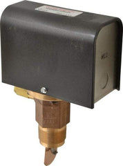 McDonnell & Miller - 300 psi, Brass Housing, General Purpose Flow Switch - 7.7 Flow Set Point, 4.8 to 998 GPM - Makers Industrial Supply