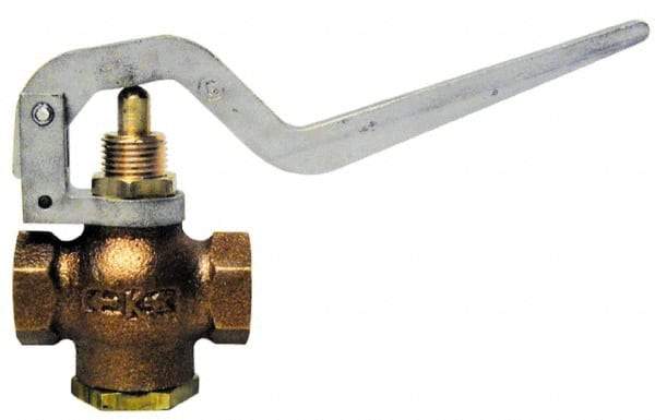 Kingston - 1-1/4" Pipe, 400 Max psi, Buna N Disc, Self Closing Control Valve - Balanced Valve Squeeze Lever, FNPT x FNPT End Connections - Makers Industrial Supply