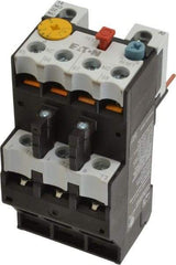 Eaton Cutler-Hammer - 4 to 6 Amp, 690 VAC, Thermal IEC Overload Relay - Trip Class 10, For Use with 7-15 A Contactors - Makers Industrial Supply