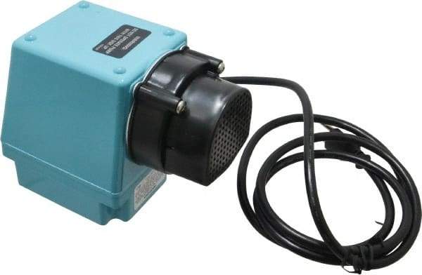 Little Giant Pumps - 1/12 HP, 10 psi, Aluminum Miniature Submersible Pump - 3/4 Inch Inlet, 1/2 Inch Outlet, 6 Ft. Long Power Cord, 3.5 Amp - Makers Industrial Supply