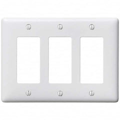 Bryant Electric - Wall Plates Wall Plate Type: Outlet Wall Plates Color: White - Makers Industrial Supply