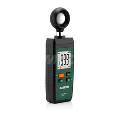 The LT250W is a compact light meter with Bluetooth ™ connectivity, which allows building and maintenance professionals to view and share light intensity data directly from a mobile device using the free ExView app. With the capability to capture data, dis