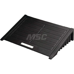 Ramp for 4 Drum Square EcoPolyBlend ™ Spill Control Pallet, 100% recycled polyethylene, Black.