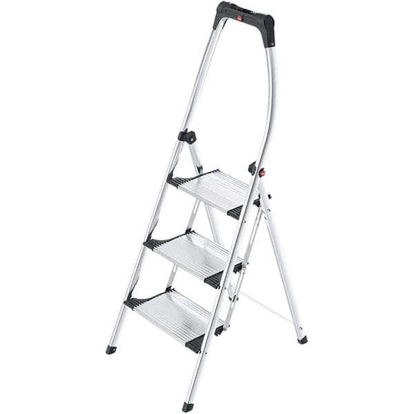 Hailo - 3 Steps, 4' 8" High, EN14183 Rating, Aluminum Step Ladder - 330 Lb Capacity, 21-17/64" Base Width - Makers Industrial Supply