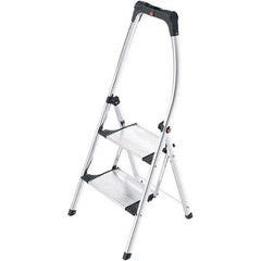 Hailo - 2 Steps, 3' 9" High, EN14183 Rating, Aluminum Step Ladder - 330 Lb Capacity, 20-15/32" Base Width - Makers Industrial Supply