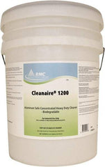 Rochester Midland Corporation - 5 Gal Bucket Cleaner/Degreaser - Liquid, Low Odor - Makers Industrial Supply