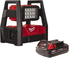 Milwaukee Tool - 18 Volts, 3000 Lumens, Cordless Work Light - 9 hr Run Time - Makers Industrial Supply