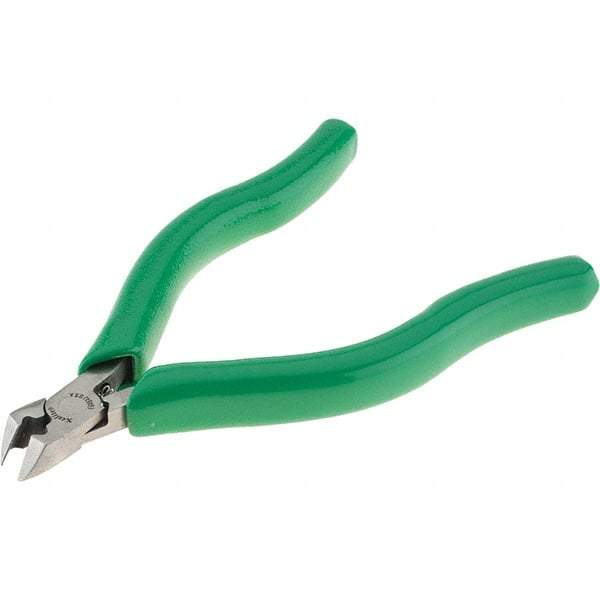 Xcelite - 138mm OAL, 20 AWG Capacity, Diagonal Cutter - 7/16" Jaw Length x 11mm Jaw Width, Angled Tip Head - Makers Industrial Supply