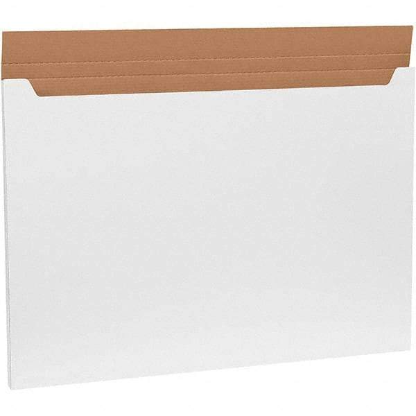 Made in USA - 26" Wide x 38" Long x 1" High Rectangle Crush Proof Mailers - 1 Wall, White - Makers Industrial Supply