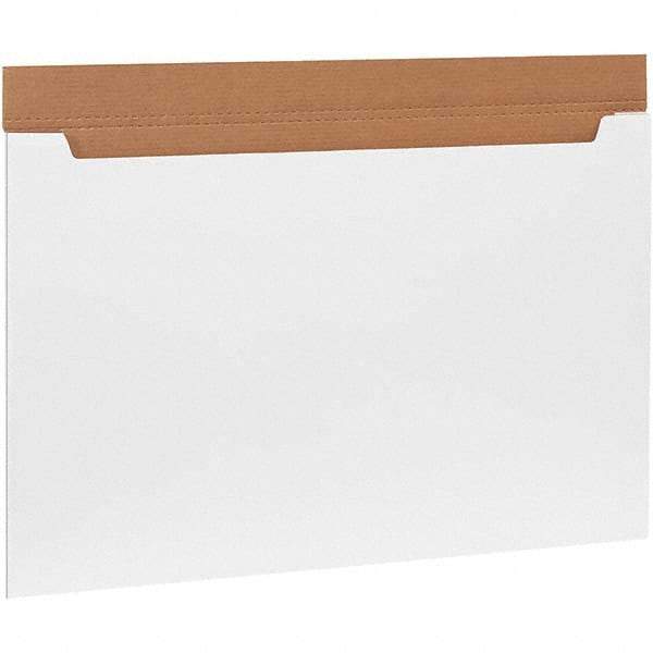 Made in USA - 24" Wide x 36" Long x 2-1/2" High Rectangle Crush Proof Mailers - 1 Wall, White - Makers Industrial Supply