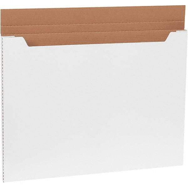 Made in USA - 22-1/2" Wide x 30" Long x 1" High Rectangle Crush Proof Mailers - 1 Wall, White - Makers Industrial Supply