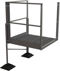 TRI-ARC - 30" 3 Step Turn Platform - Rooftop, 500 Lb Capacity, 30" Platform Height, 52-3/4" Base Width x 40" Base Depth, Serrated - Makers Industrial Supply