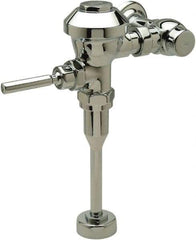 Zurn - 1 GPF Urinal Manual Flush Valve - 3/4" Pipe, 3/4" Spud Coupling - Makers Industrial Supply