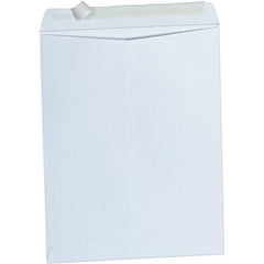 Universal One - 4" Long x 10.13" Wide Peel-Off Self-Seal White Catalog Envelope - White - Makers Industrial Supply