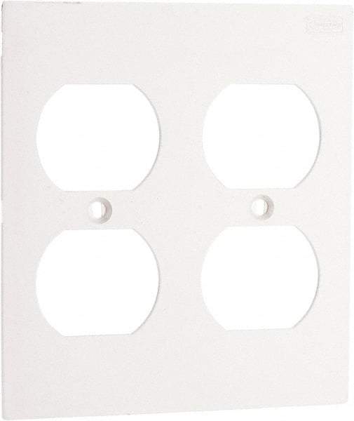 Hubbell Wiring Device-Kellems - Square Raceway Plate - White, For Use with Hubbell BT3BC5 Three Channel, MediaTrak, Nonmetallic PlugTrak, PT12, PW1 Series Raceways - Makers Industrial Supply