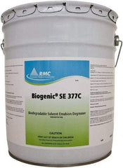 Rochester Midland Corporation - 5 Gal Bucket Cleaner/Degreaser - Liquid, d-Limonene Solvent, Alkaline, Water Base, Citrus - Makers Industrial Supply