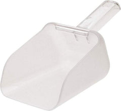 Rubbermaid - 32 oz Clear Polycarbonate Flat Bottom Scoop - 4.8" Wide x 4.7" Deep Bowl, 10.8" OAL - Makers Industrial Supply