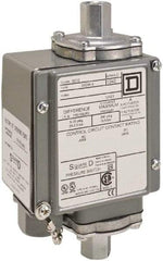 Square D - 4, 13 and 4X NEMA Rated, SPDT, 175 psi, Electromechanical Pressure and Level Switch - Adjustable Pressure, 120 VAC at 6 Amp, 240 VAC at 3 Amp, 250 VDC at 0.27 Amp, 1/4 Inch Connector, Screw Terminal, For Use with 9012G - Makers Industrial Supply