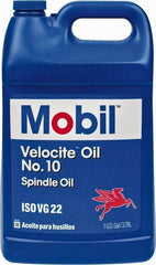 Mobil - 1 Gal Container Mineral Spindle Oil - ISO 22, 22 cSt at 40°C & 4 cSt at 100°C - Makers Industrial Supply