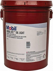 Mobil - 5 Gal Pail Mineral Circulating Oil - SAE 10, ISO 32, 31 cSt at 40°C & 5.5 cSt at 100°F - Makers Industrial Supply