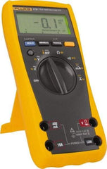 Fluke - 179 ESFP, CAT IV, CAT III, 1,000 VAC/VDC, Digital True RMS Auto Ranging Manual Ranging Multimeter - 50 mOhm, Measures Voltage, Capacitance, Current, Resistance - Makers Industrial Supply