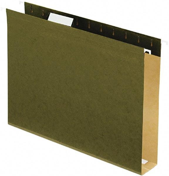 Pendaflex - 8-1/2 x 11", Letter Size, Standard Green, Hanging File Folders with Box Bottom - 11 Point Stock, 1/5 Tab Cut Location - Makers Industrial Supply