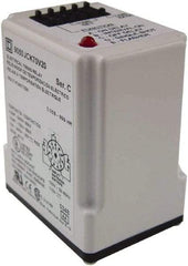 Square D - 999 min Delay, DPDT Time Delay Relay - 10 Contact Amp, 240 VAC - Makers Industrial Supply