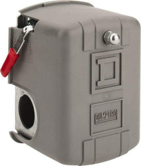 Square D - 1 and 3R NEMA Rated, 70 to 150 psi, Electromechanical Pressure and Level Switch - Fixed Pressure, 575 VAC, L1-T1, L2-T2 Terminal, For Use with Square D Pumptrol - Makers Industrial Supply