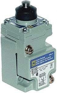 Square D - SPDT, NC/NO, 600 Volt Screw Terminal, Plunger Actuator, General Purpose Limit Switch - 1, 2, 4, 6, 12, 13, 6P NEMA Rating, IP67 IPR Rating - Makers Industrial Supply