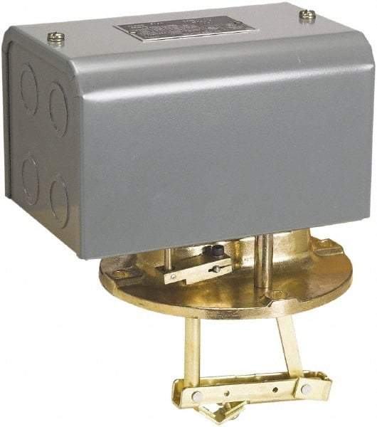 Square D - 1 NEMA Rated, DPST-DB, Float Switch Pressure and Level Switch - 575 VAC, Line-Load-Load-Line Terminal - Makers Industrial Supply