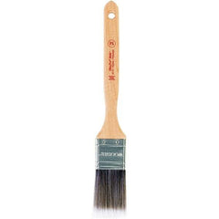 Wooster Brush - 1-1/2" Flat Nylon/Polyester Sash Brush - 2-7/16" Bristle Length, 7.88" Maple Fluted Handle - Makers Industrial Supply