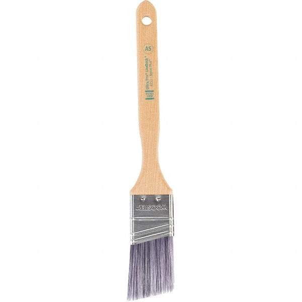 Wooster Brush - 1-1/2" Angled Synthetic Sash Brush - 2-7/16" Bristle Length, 7.88" Maple Fluted Handle - Makers Industrial Supply