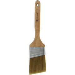 Wooster Brush - 2-1/2" Angled Hog Sash Brush - 2-15/16" Bristle Length, 7-1/8" Plastic Fluted Handle - Makers Industrial Supply