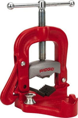 Ridgid - 1/8" to 4" Pipe Capacity, Bench Yoke Vise - Makers Industrial Supply