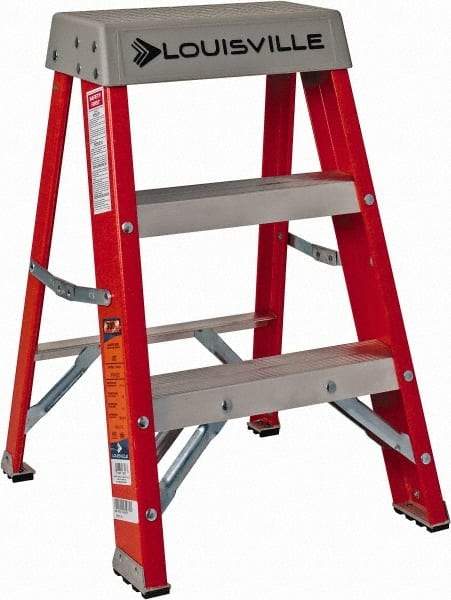 Louisville - 2 Steps, 2' High, Type IA Rating, Fiberglass Step Ladder - 300 Lb Capacity, 17" Base Width - Makers Industrial Supply