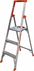 Little Giant Ladder - 3 Steps, 5' High, Type IA Rating, Aluminum Step Ladder - 300 Lb Capacity, 20" Base Width - Makers Industrial Supply