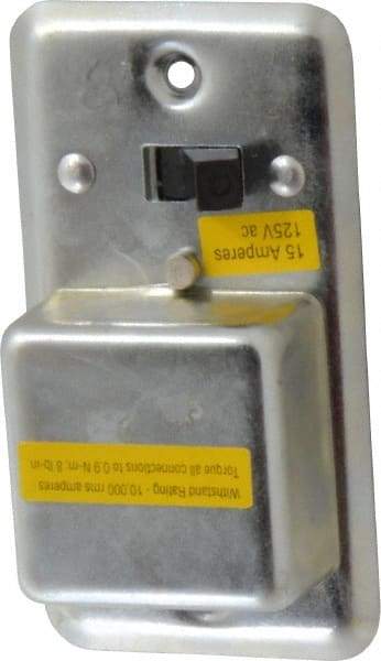 Cooper Bussmann - 125 VAC, Indicating Fuse Cover - For Use with 2-1/4 Inch Handy Boxes, FUSTAT Plug Fuses and FUSTRON Plug Fuses - Makers Industrial Supply