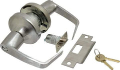 Yale - Light/Medium Duty Entrance Lever Lockset - 2-3/4" Back Set, Key in Lever Cylinder, Satin Chrome Finish - Makers Industrial Supply